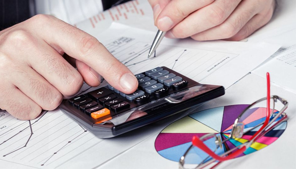 美麗島多焦鏡：傳統(tǒng)老花鏡的弊端，多焦鏡一副就解決了財(cái)務(wù)工作者的用眼煩惱